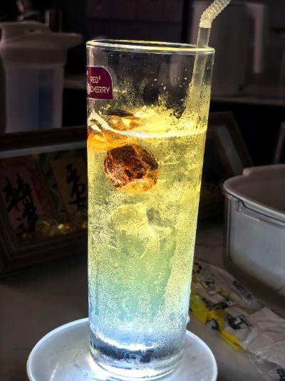 话梅威士忌嗨棒